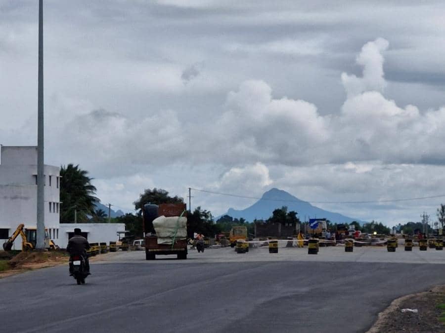 Solo Driving to Arunachala Mahadeepam, How to Enter Town: Chikkaballapur – Bangalore – Krishnagiri – Tiruvannamalai